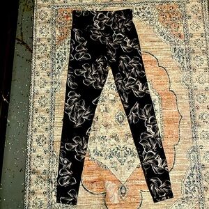 C9 Champion athletic leggings